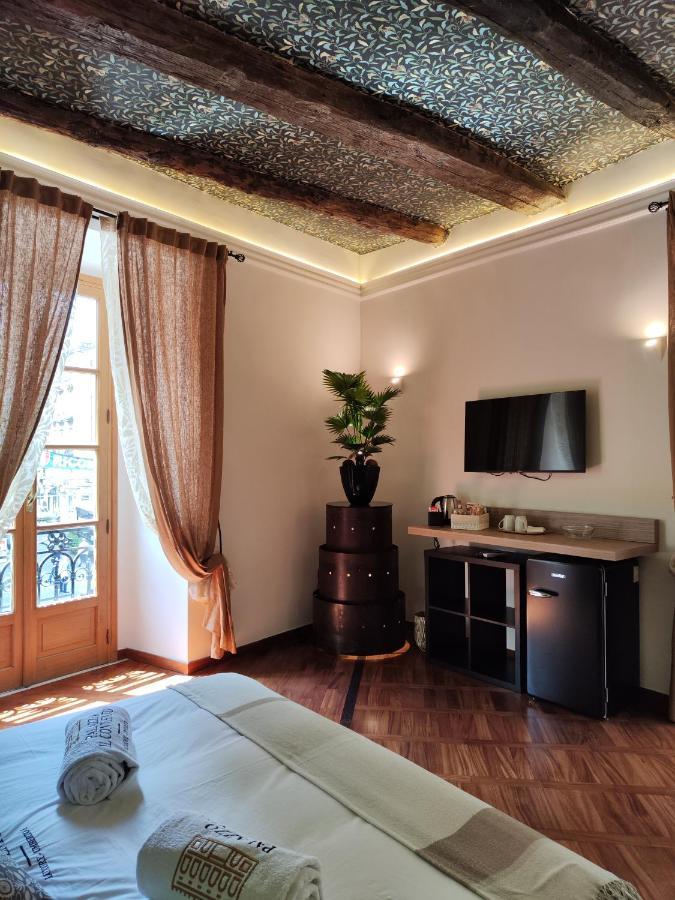 那不勒斯Palazzo Il Convento Luxury Umberto I住宿加早餐旅馆 外观 照片